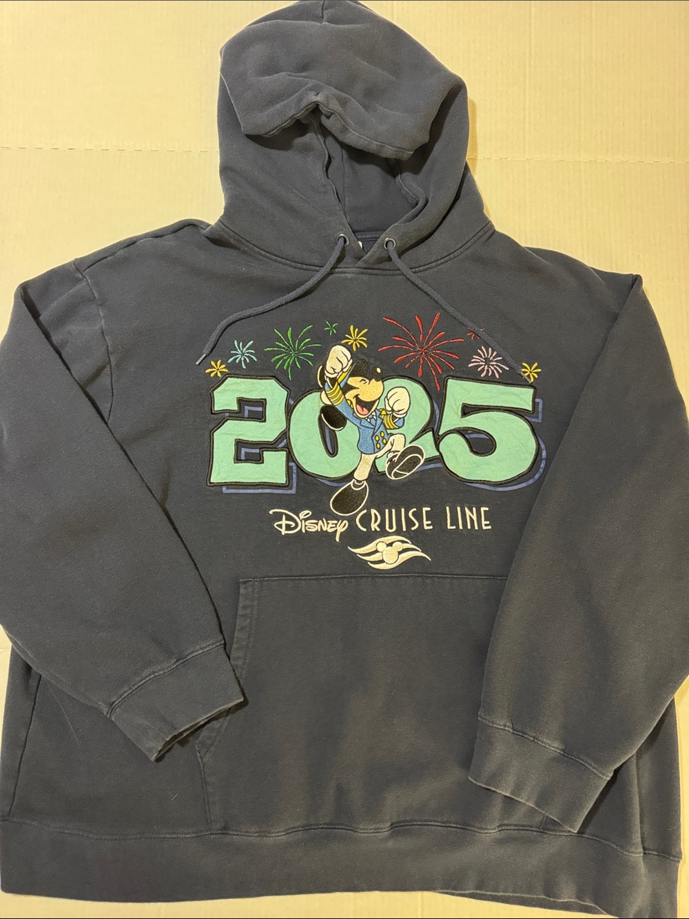 Disney 2025 Cruise Line Navy Pullover Hoodie with Blue & Teal Graphic 3X (153)